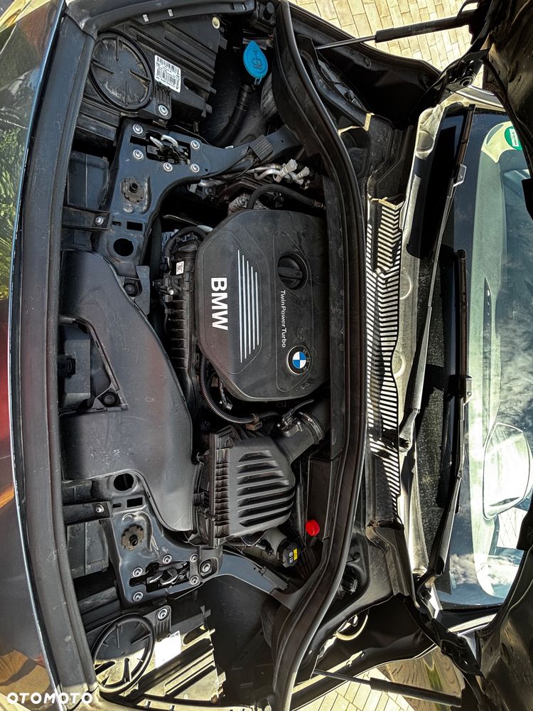 BMW Seria 2 218i - 15