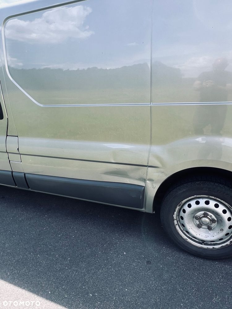 Renault TRAFIC - 7