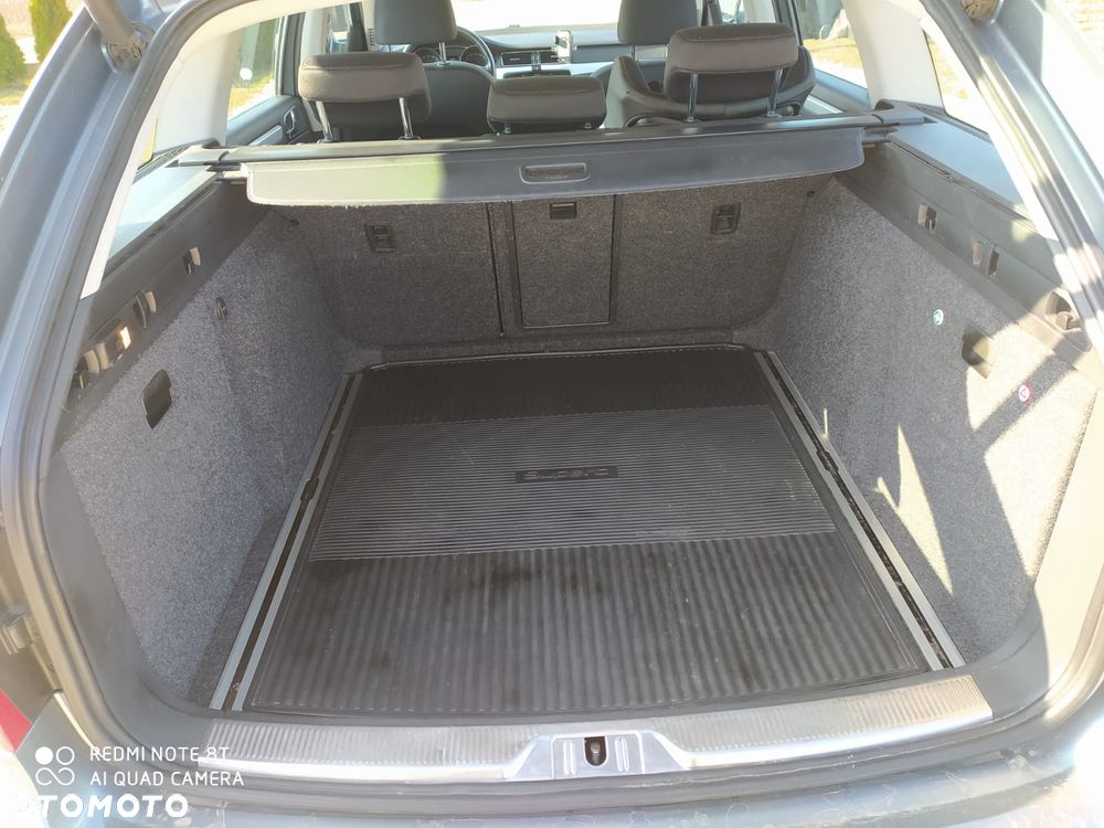 Skoda Superb 2.0 TDI DSG Comfort - 15