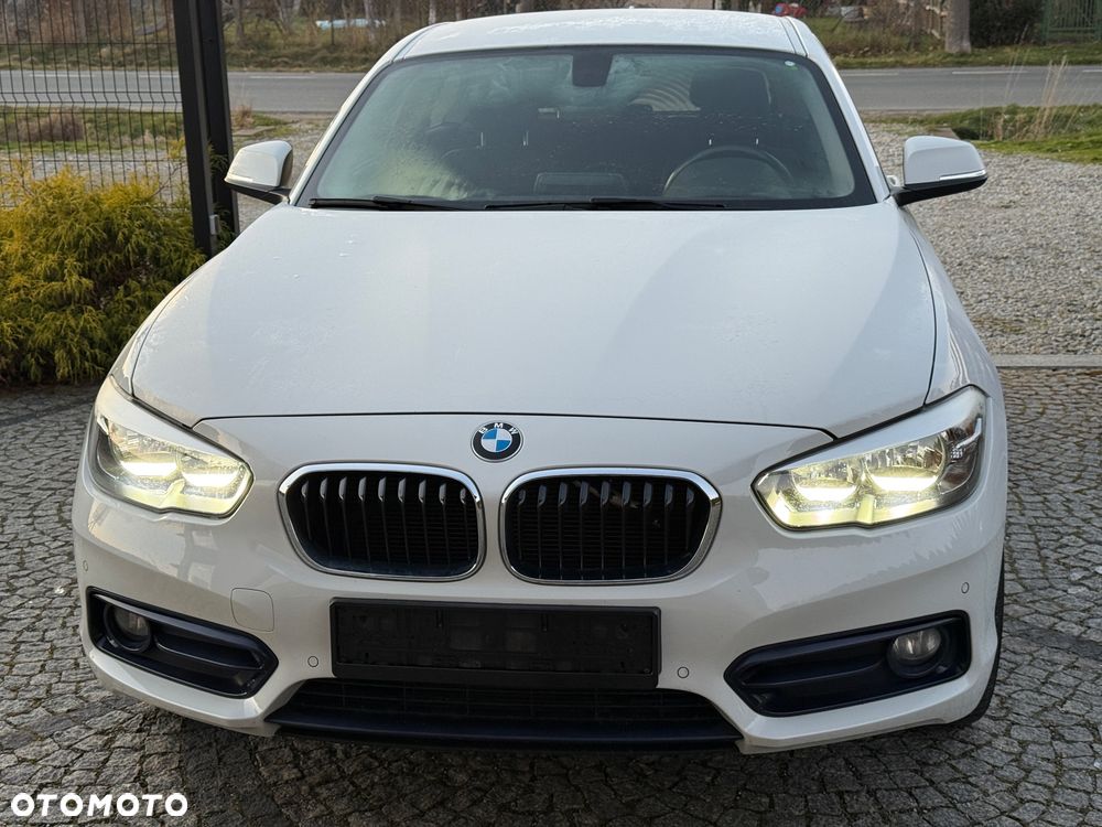 BMW Seria 1 116d EfficientDynamics Edition Sport Line - 2