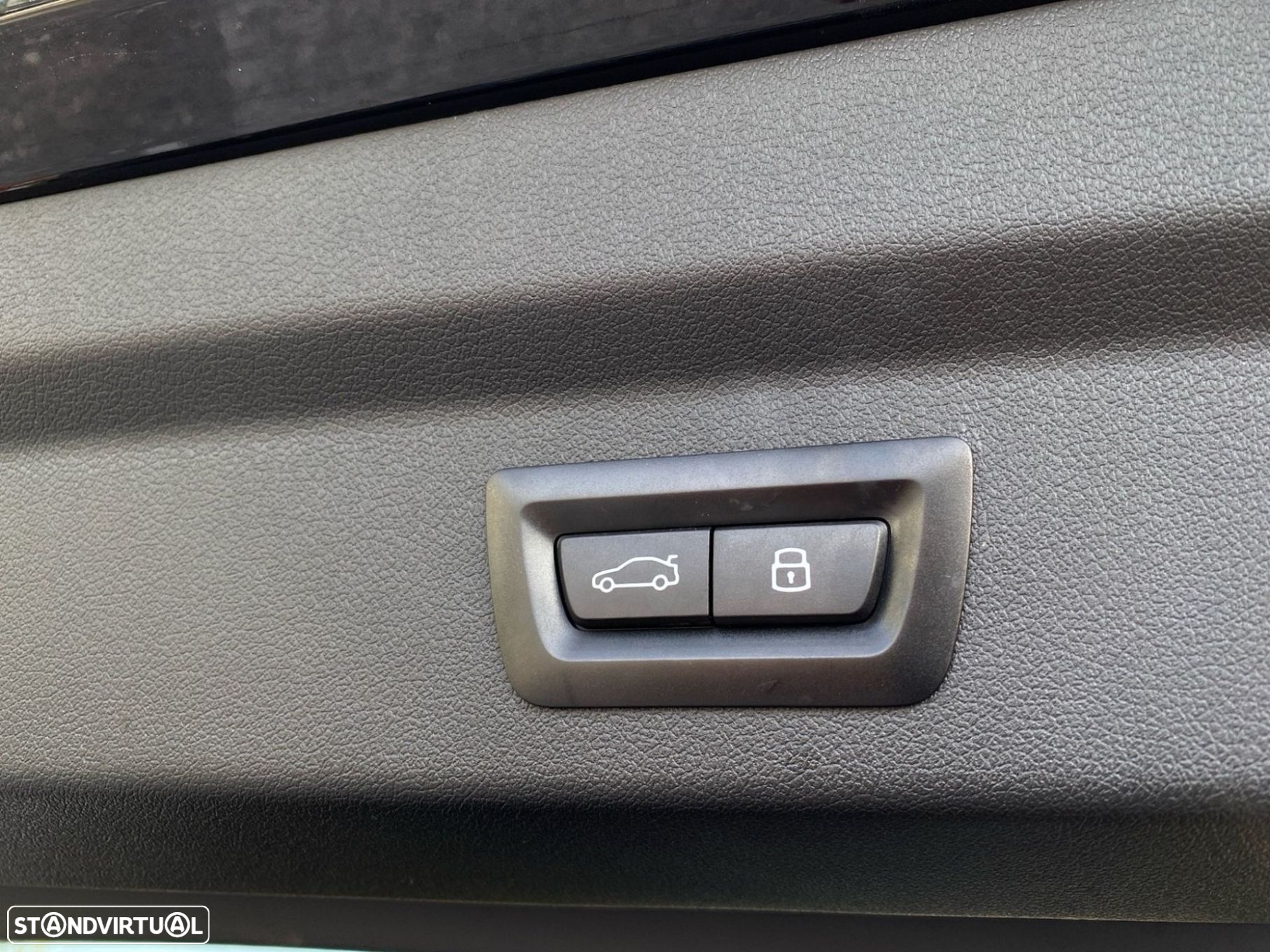 BMW iX2 xDrive30 Pack Desportivo M - 26