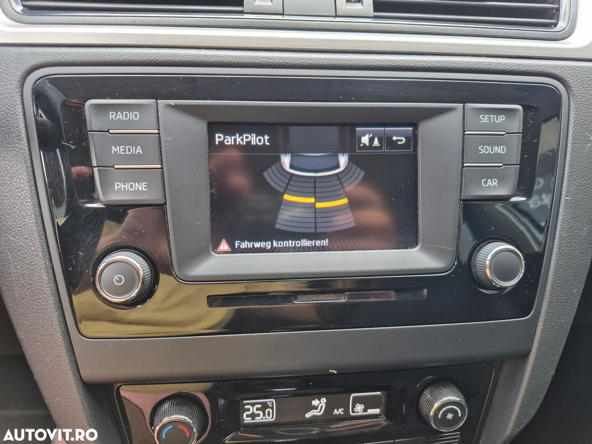 Skoda RAPID - 19