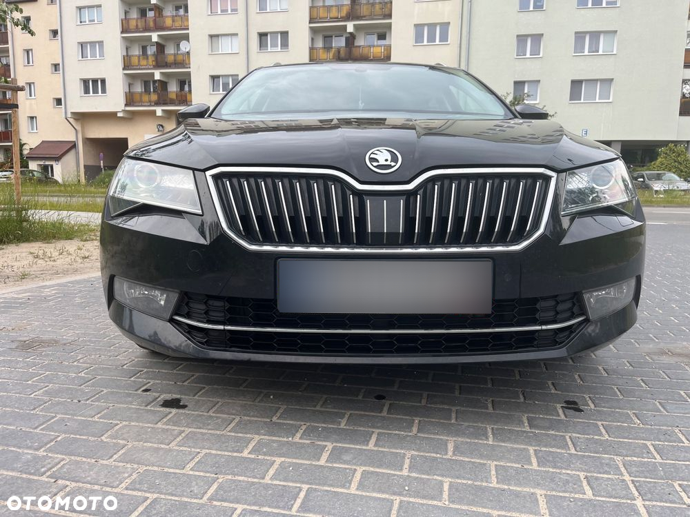 Skoda Superb 1.8 TSI Ambition - 17