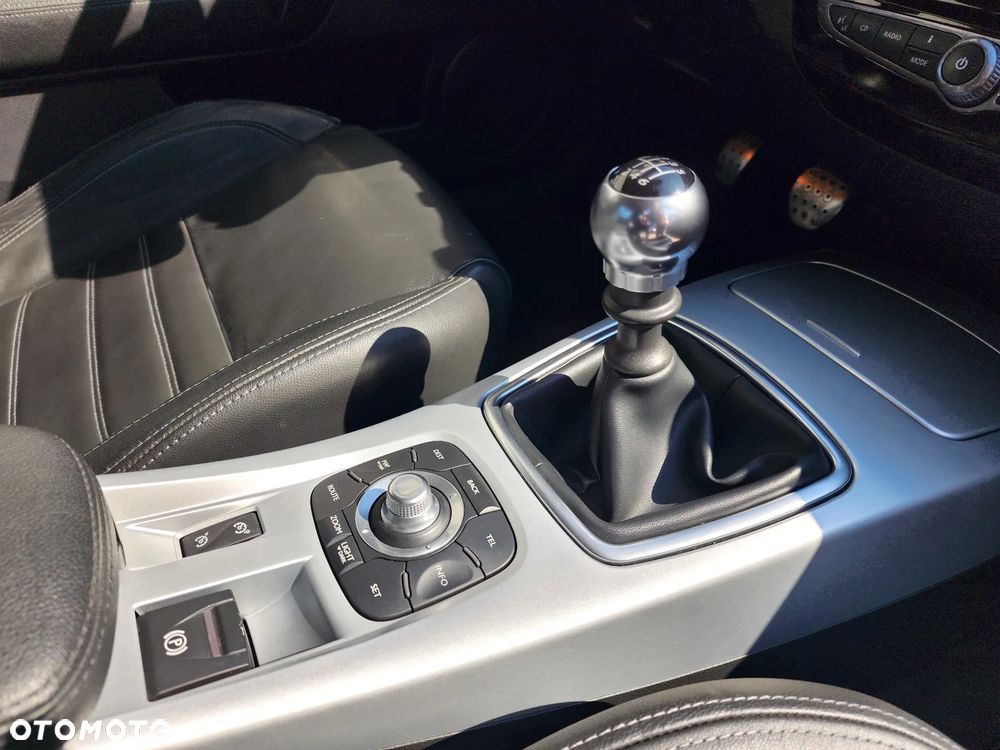 Renault Laguna TCe205 GT - 27