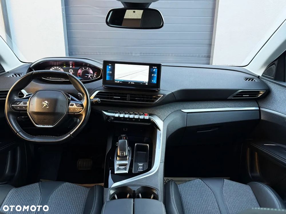 Peugeot 3008 1.5 BlueHDi Allure S&S EAT8 - 33