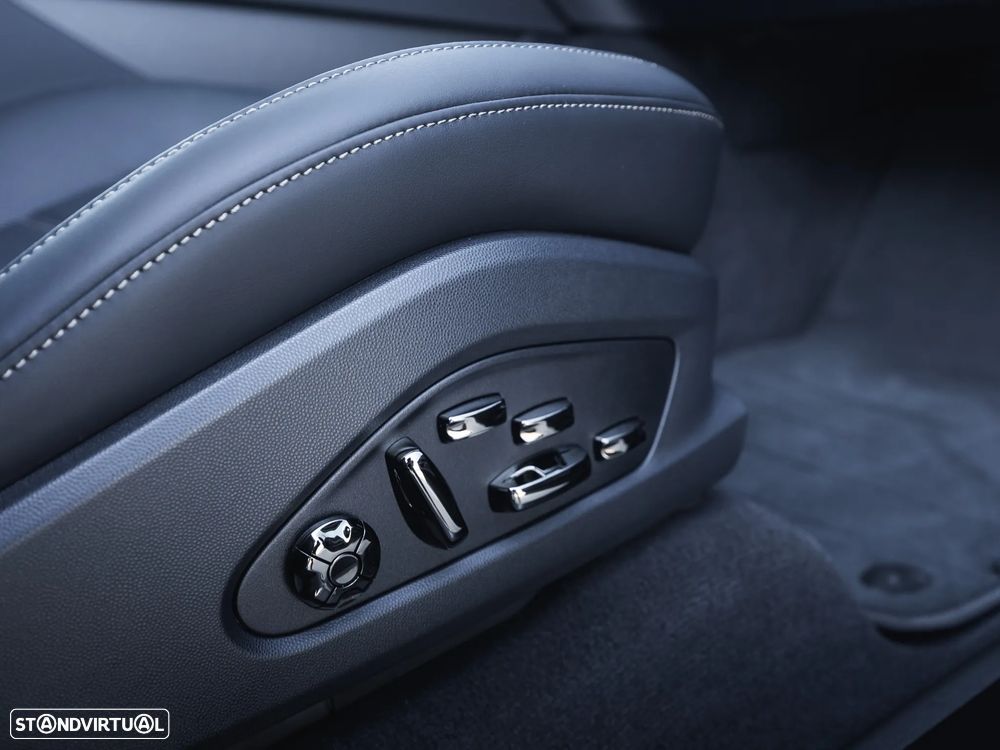 Porsche Cayenne Electric Turbo - 18