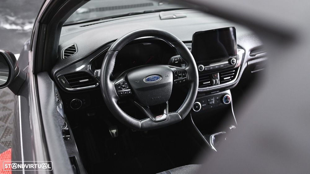 Ford Fiesta 1.5 EcoBoost S&S ST X - 56