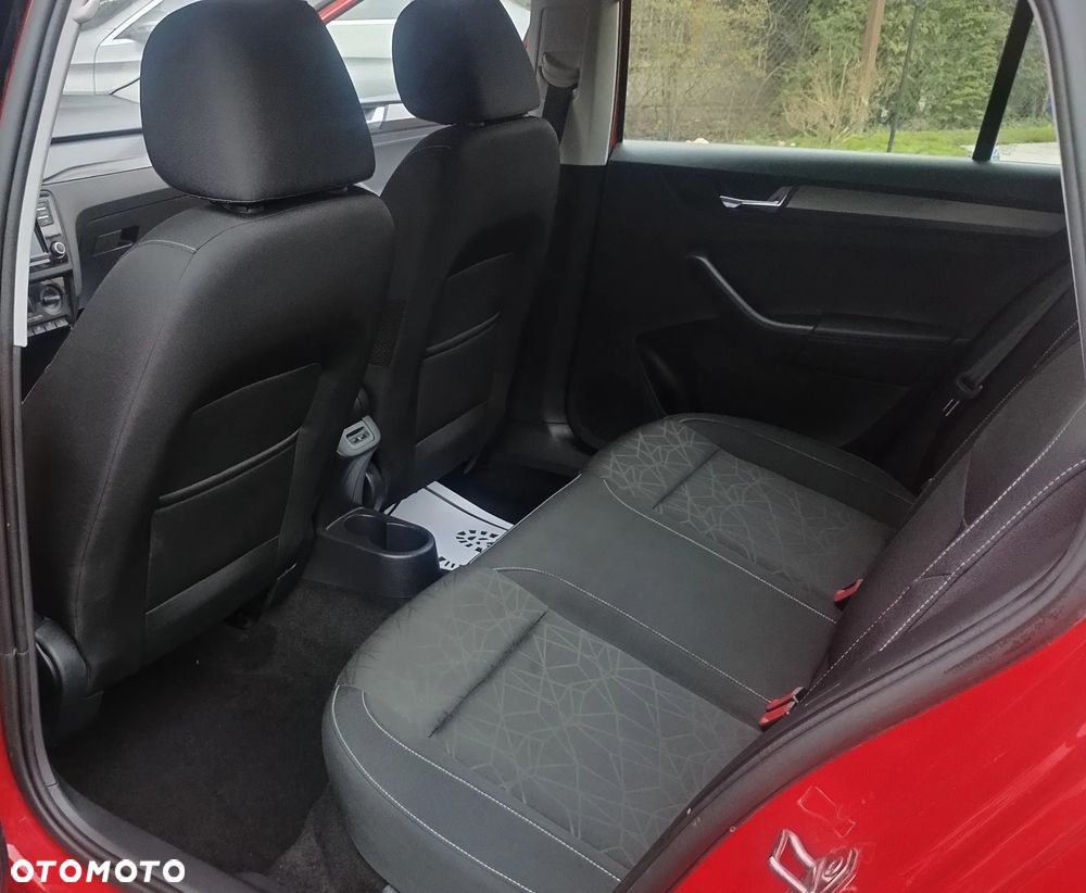 Skoda RAPID 1.0 TSI Clever - 16