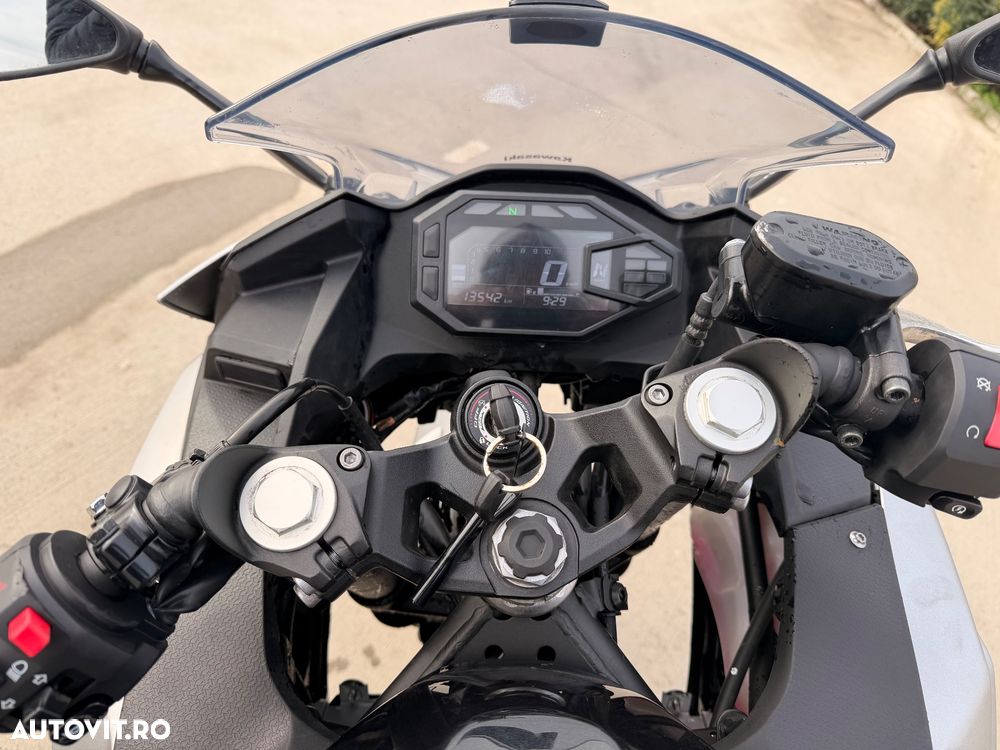 Kawasaki Ninja 500 - 6