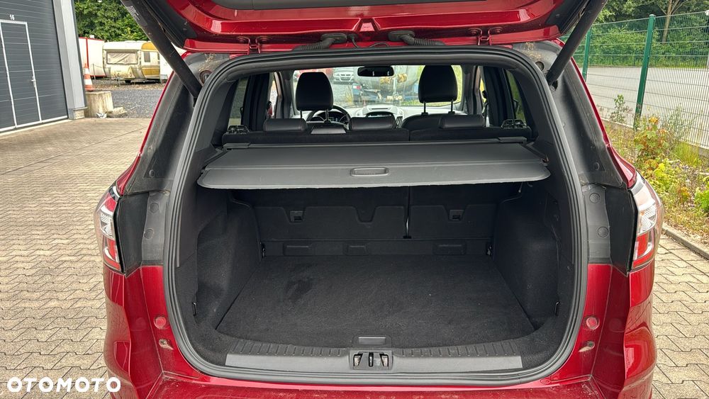 Ford Kuga - 26