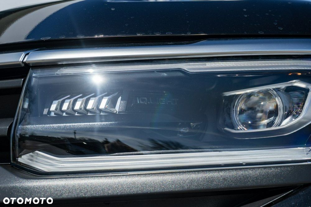 Volkswagen Amarok - 14