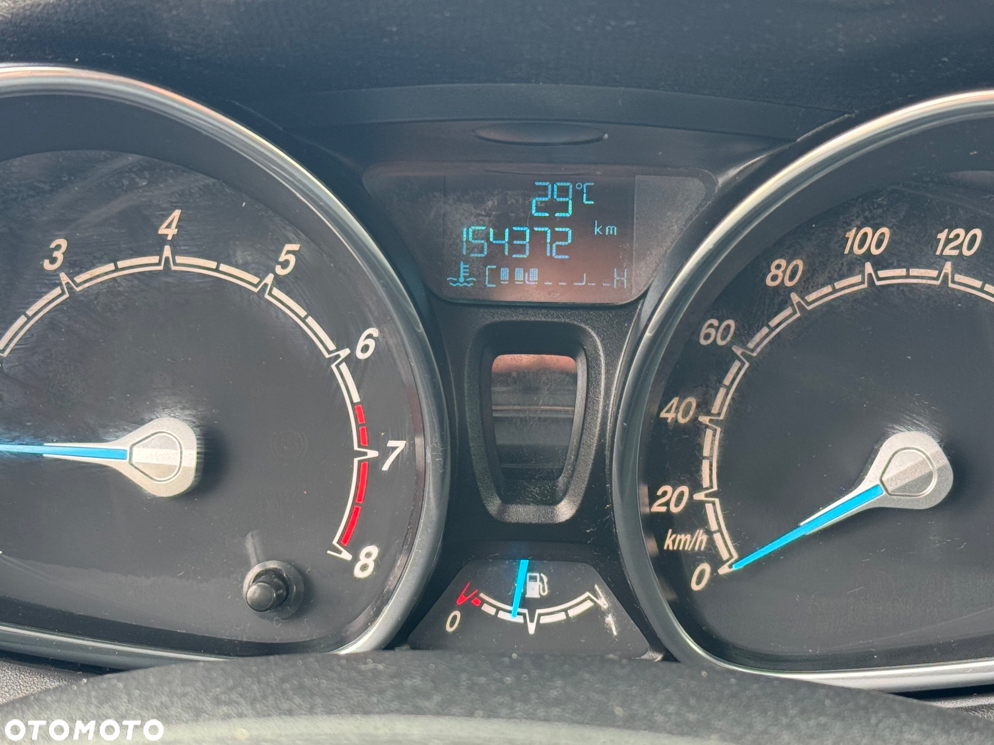 Ford Fiesta 1.4 Trend - 29