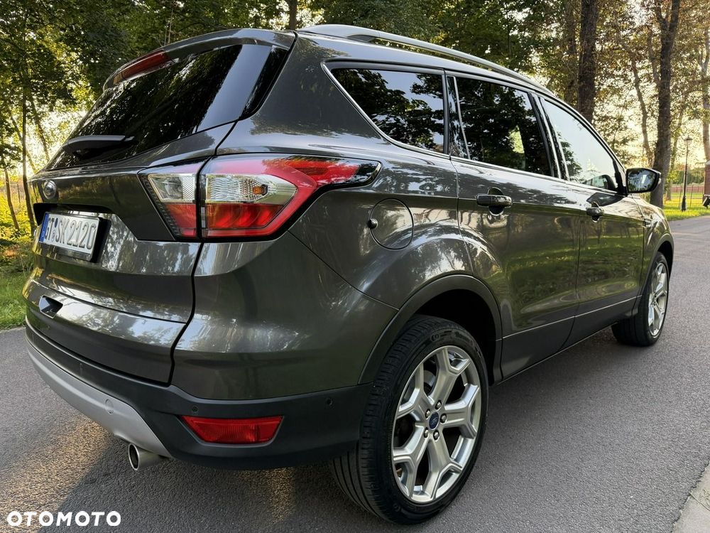 Ford Kuga - 11