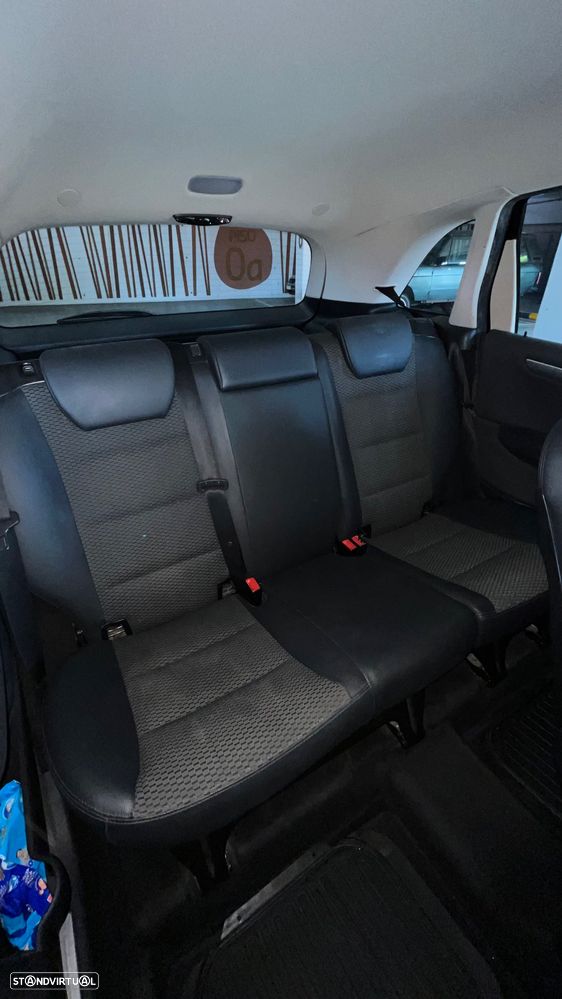 Mercedes-Benz B 180 CDI - 19