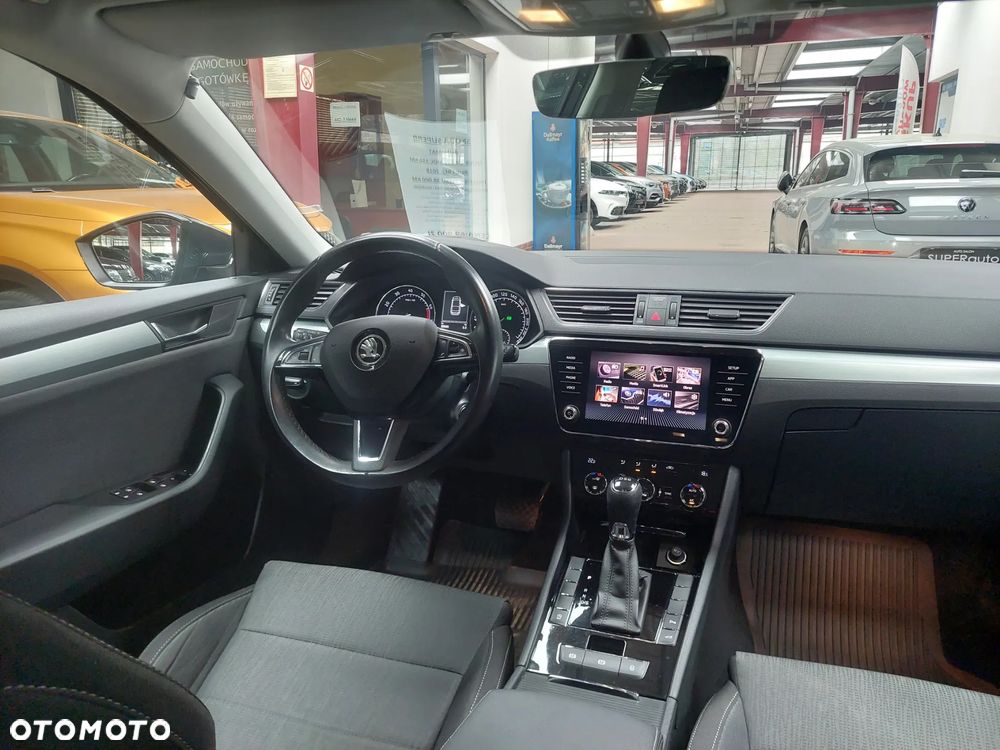 Skoda Superb 1.4 TSI ACT Ambition DSG - 30