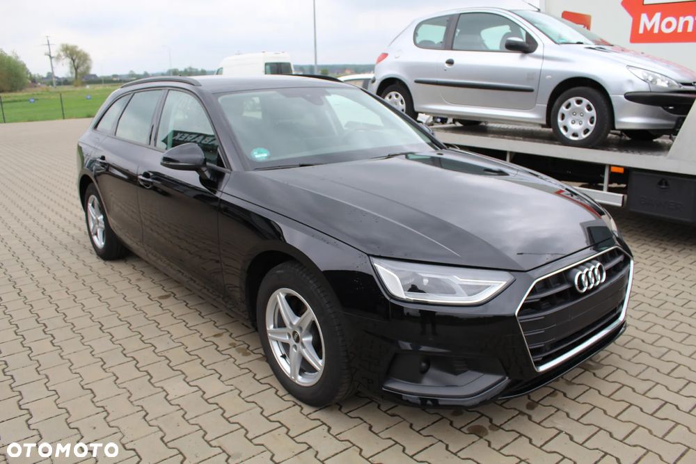 Audi A4 Avant 35 TDI mHEV S tronic - 1