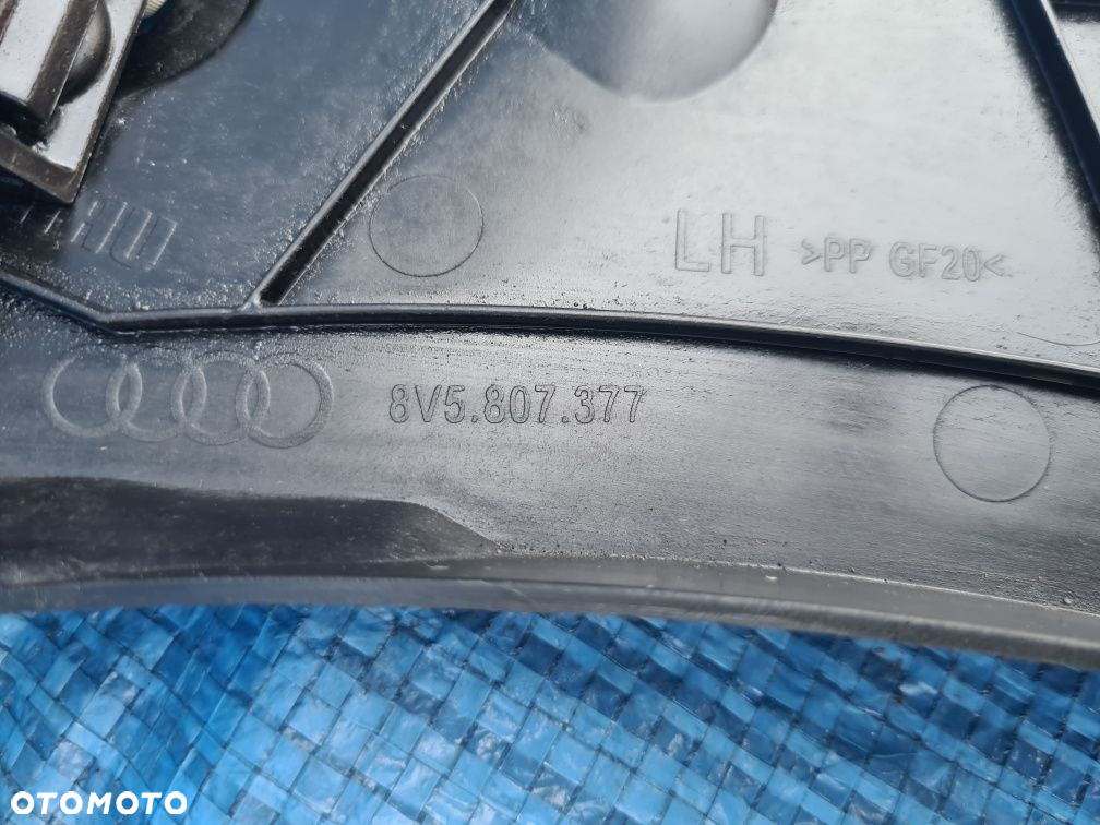 KOMPLET ślizgów zderzaka tył AUDI A3 8V5 SEDAN ślizg lewy prawy - 6