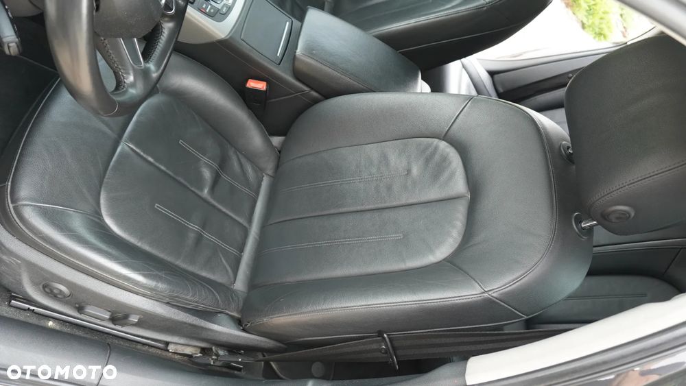 Audi A6 Avant 3.0 TDI DPF quattro S tronic - 11