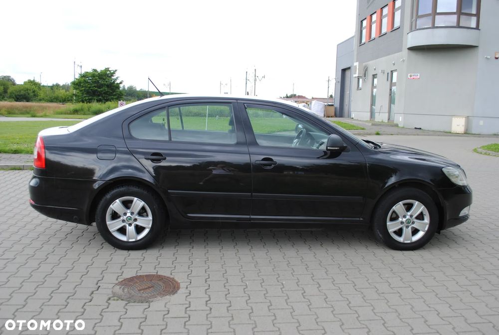 Skoda Octavia 1.6 Elegance - 30