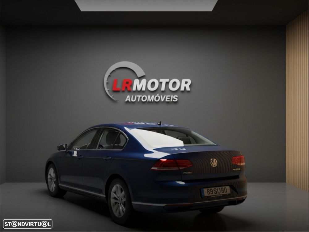VW Passat 1.6 TDI Highline DSG - 3
