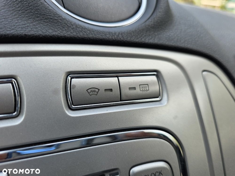 Ford Mondeo - 22
