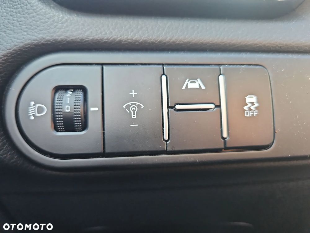 Kia XCeed 1.6 T-GDI Tribute DCT - 15