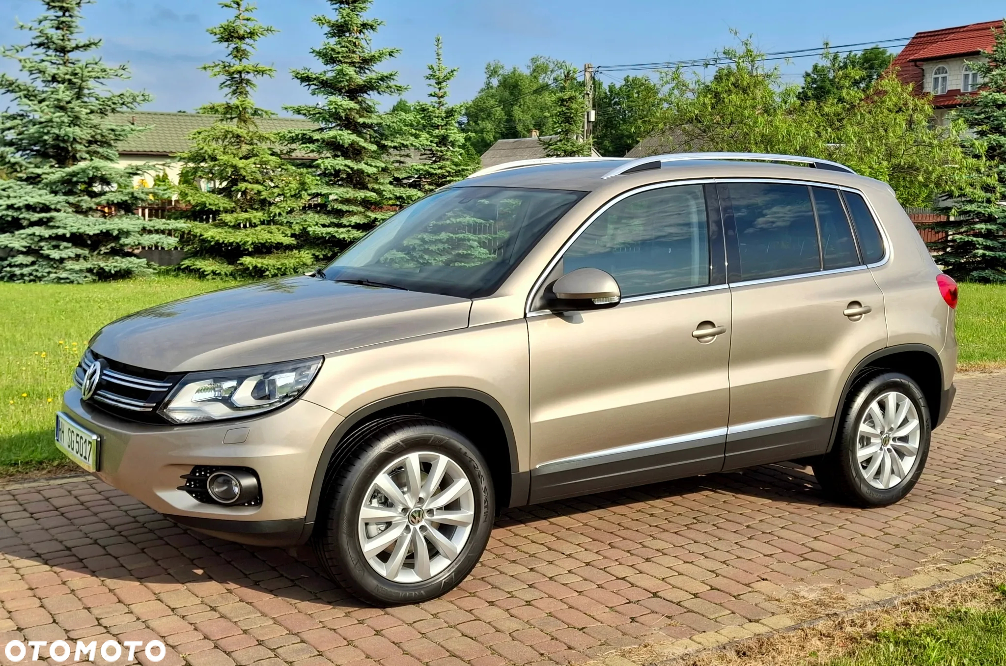 Volkswagen Tiguan 2.0 TDI DPF 4Motion BlueMotion Technology DSG Cup Sport & Style - 11