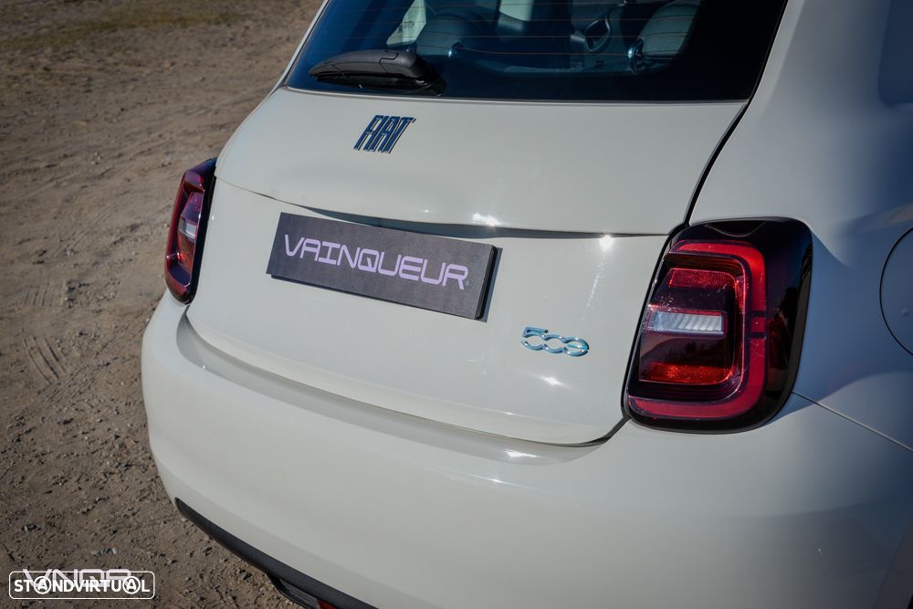 Fiat 500e Action - 13
