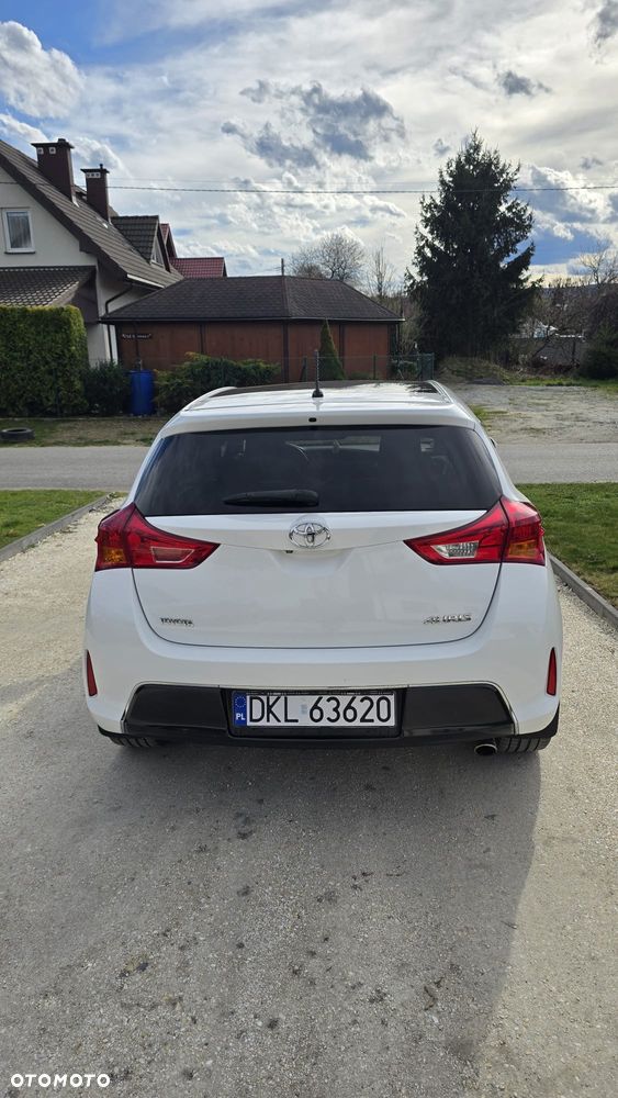 Toyota Auris 1.4 D-4D Premium + EU5 - 5