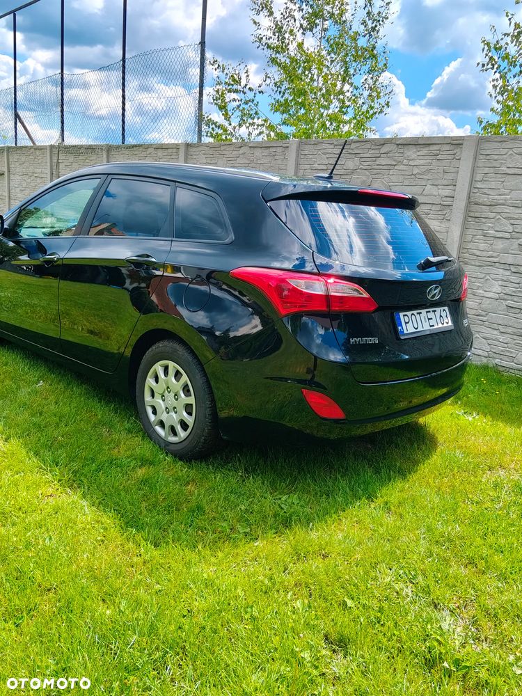 Hyundai i30 1.6 D Classic + DCT - 5