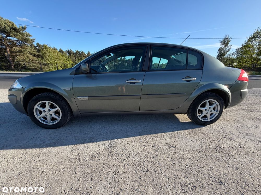 Renault Megane 1.6 Luxe Expression - 2
