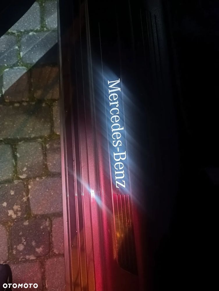 Mercedes-Benz Klasa A 250 e 8G-DCT AMG Line - 40