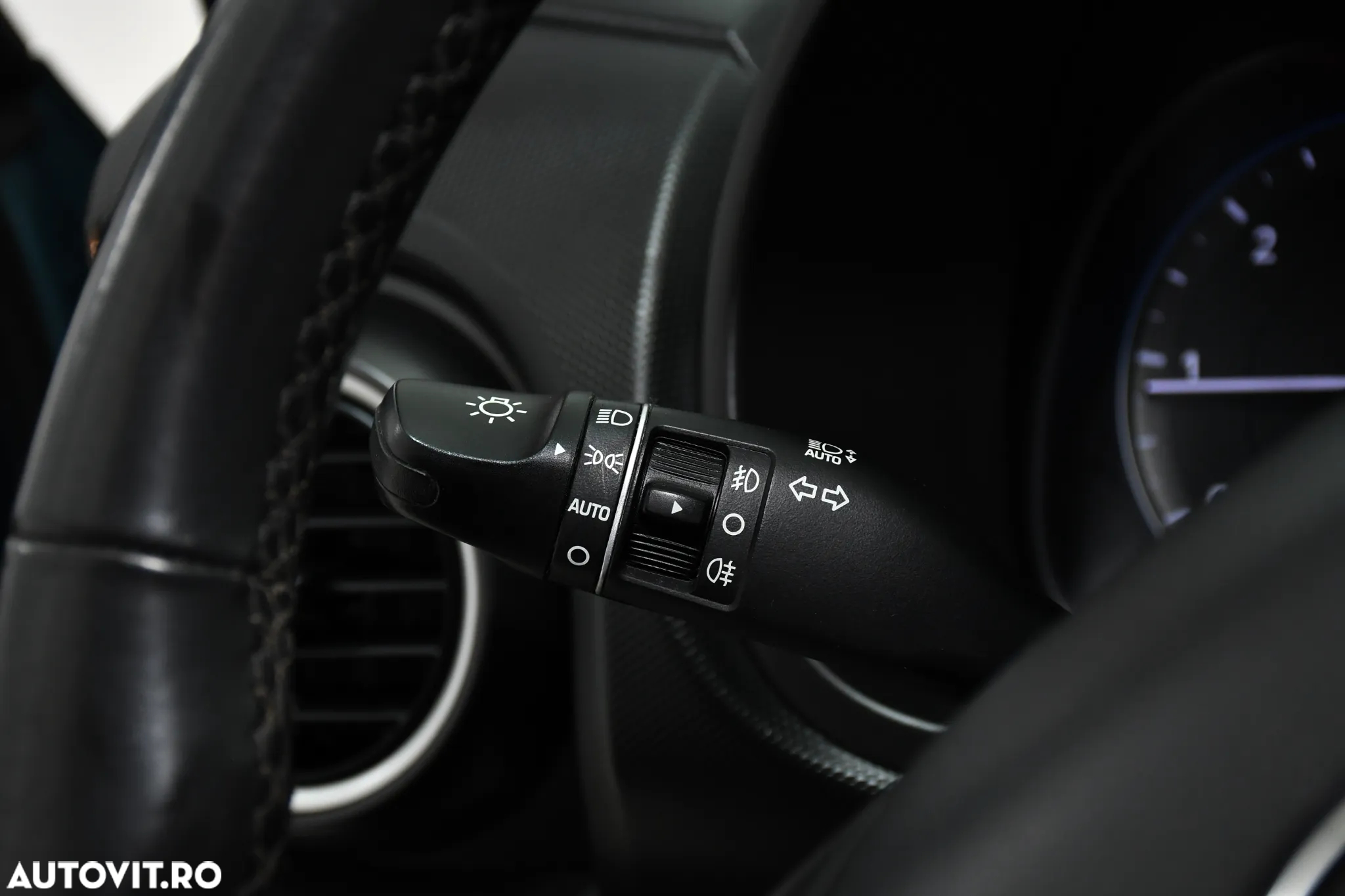 Hyundai KONA 1.6 CRDi DCT Premium - 29