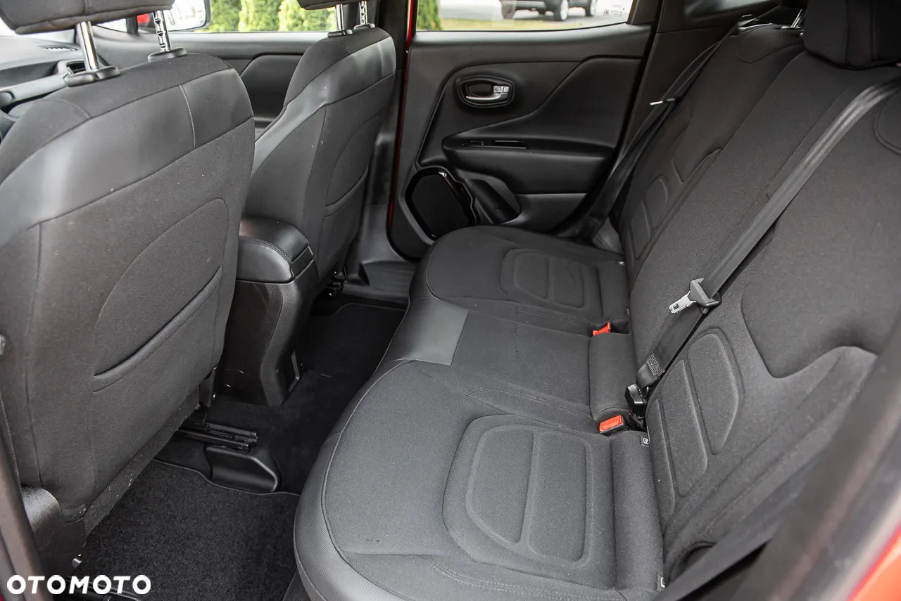 Jeep Renegade - 25