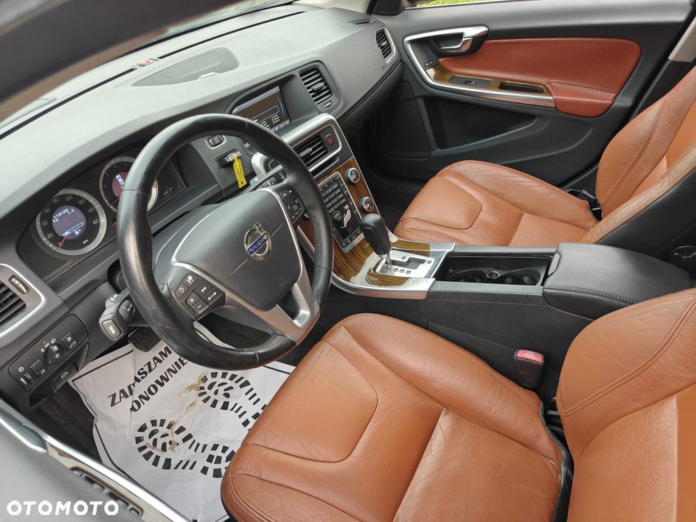 Volvo S60 T6 AWD Geartronic RDesign - 8