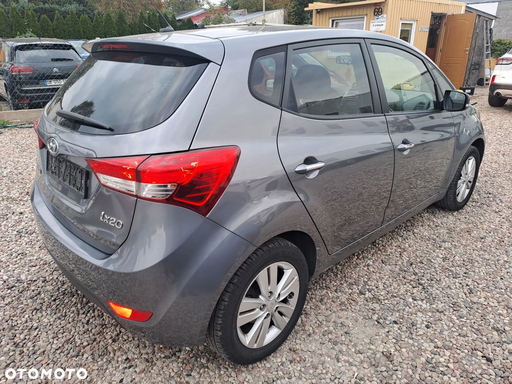 Hyundai ix20 - 5