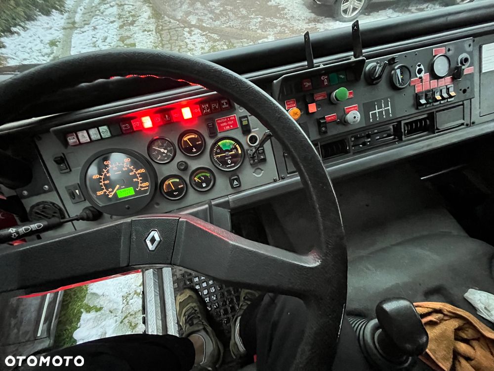 Renault Midliner - 8