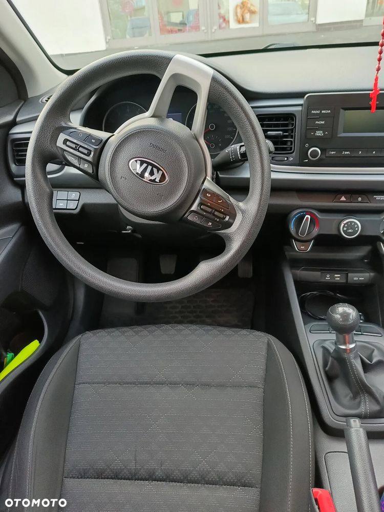 Kia Rio 1.2 M - 14