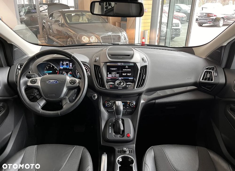 Ford Kuga 2.0 TDCi 4x4 Titanium - 9