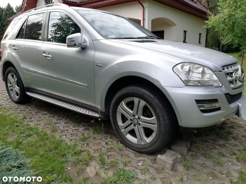 Mercedes-Benz ML 350 BlueTec 4-Matic - 1