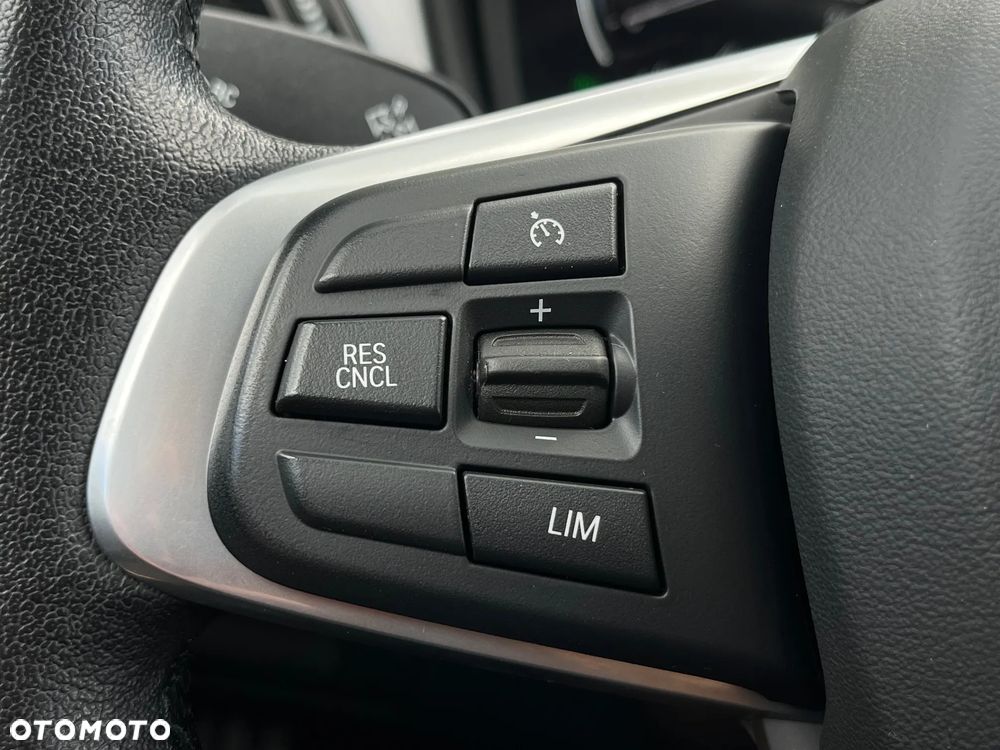 BMW X1 xDrive25e Advantage - 23