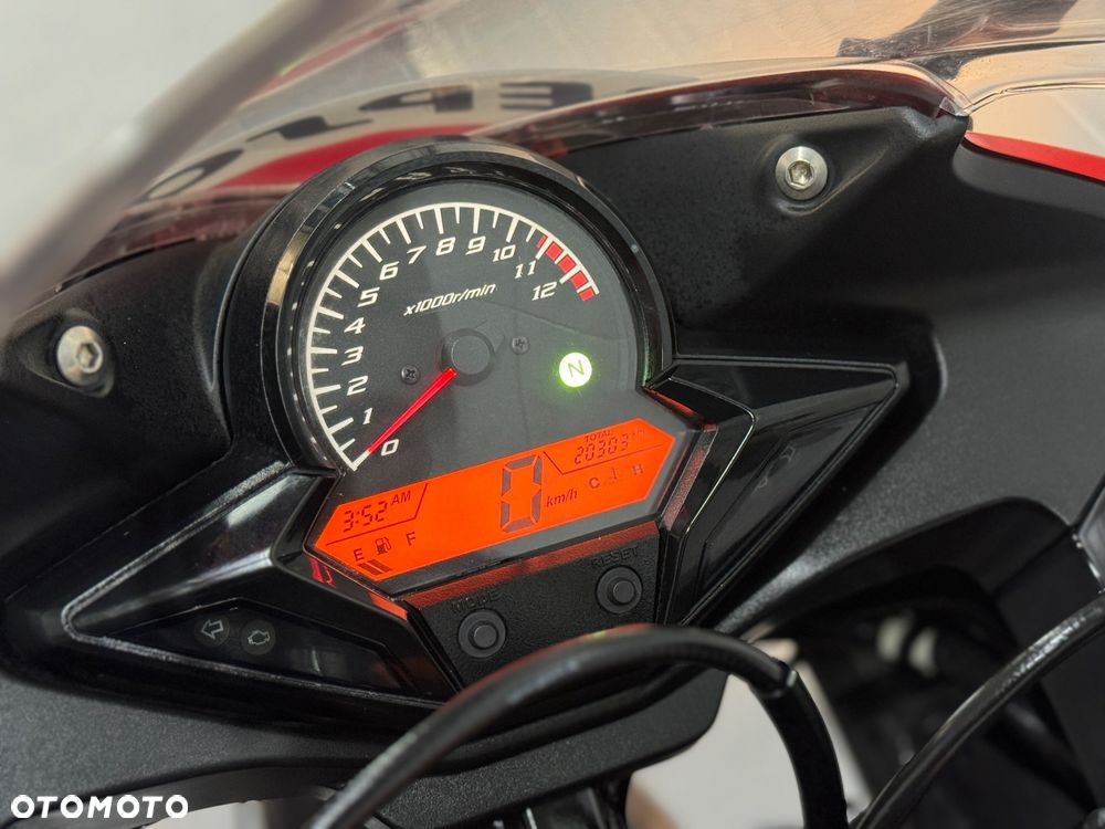 Honda CBR - 16