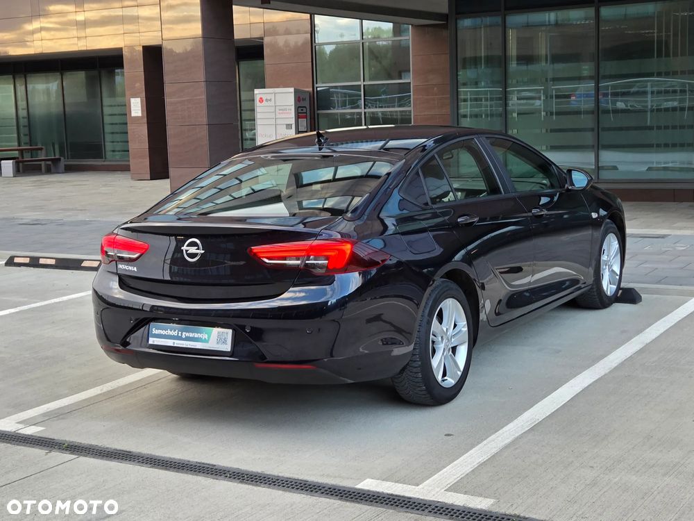 Opel Insignia 1.5 T Enjoy S&S - 12