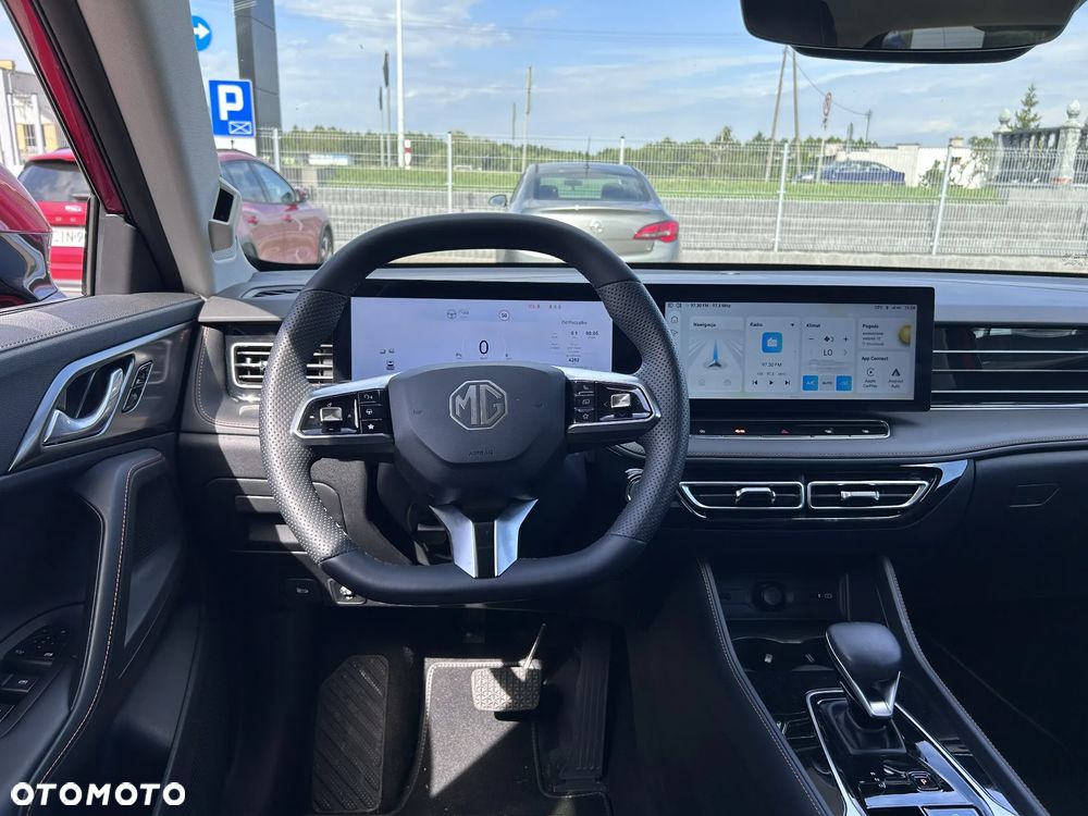 MG HS PHEV 1.5T Exclusive - 12