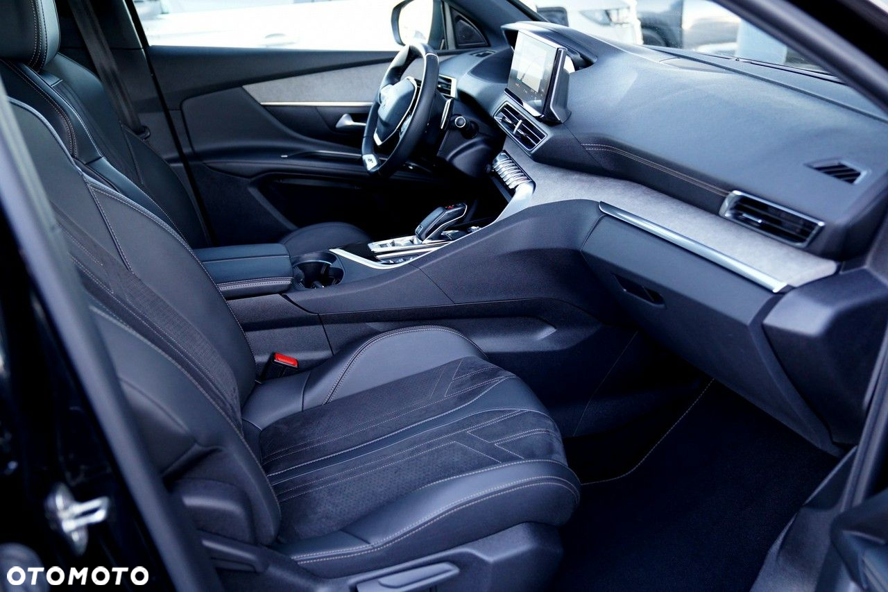 Peugeot 5008 - 21