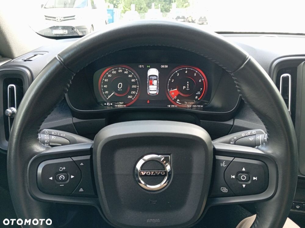 Volvo XC 40 T4 - 12