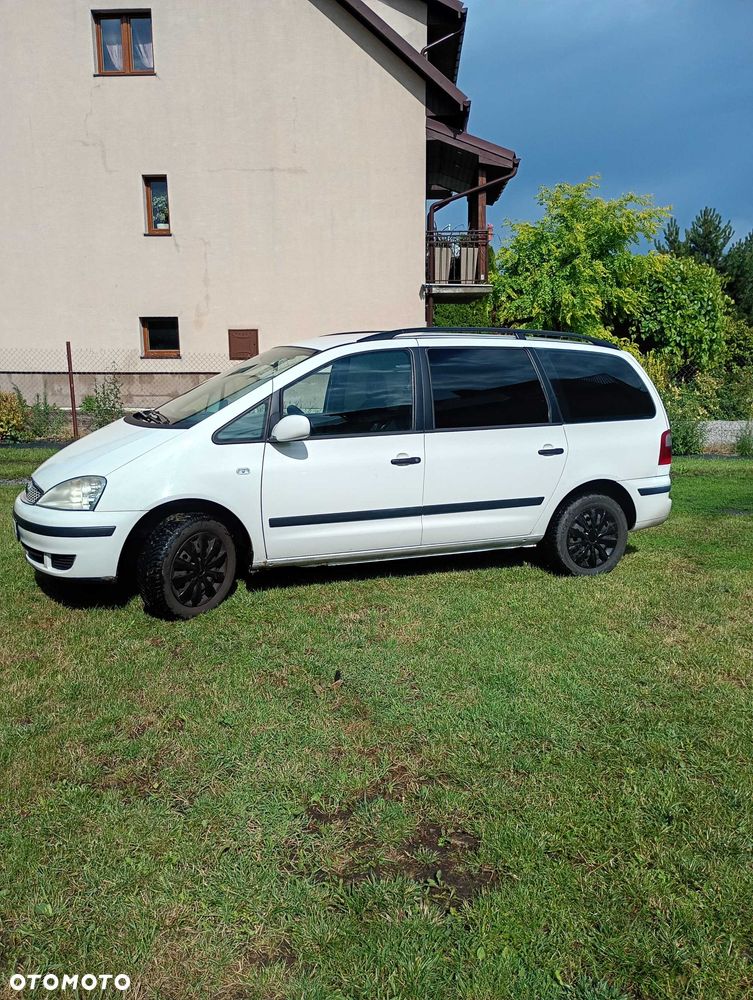 Ford Galaxy - 6