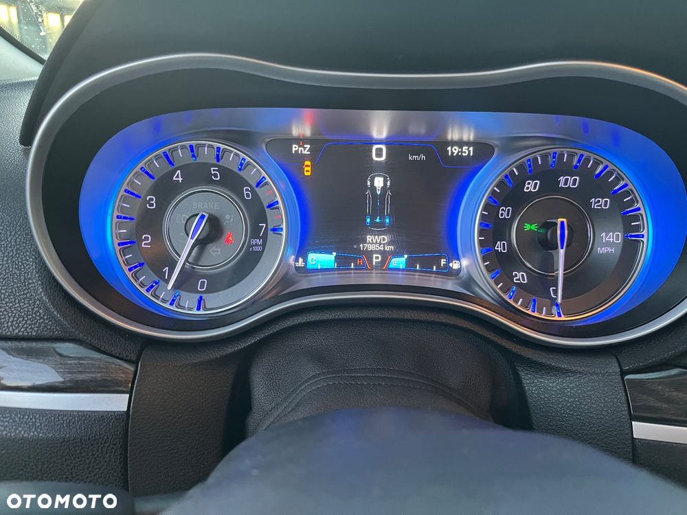 Chrysler 300C 3.5 V6 AWD - 15