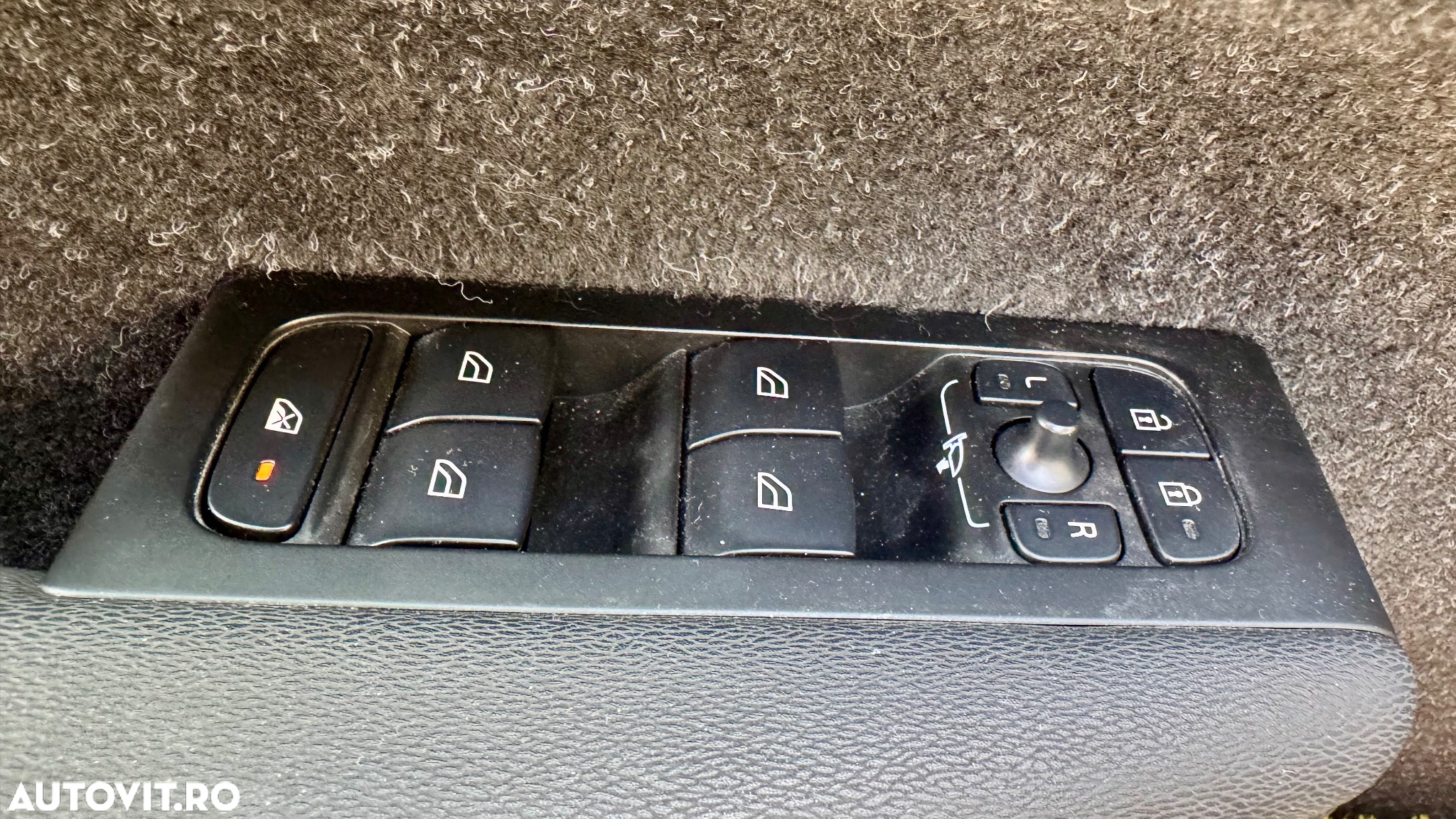 Volvo XC 40 D3 Momentum - 12
