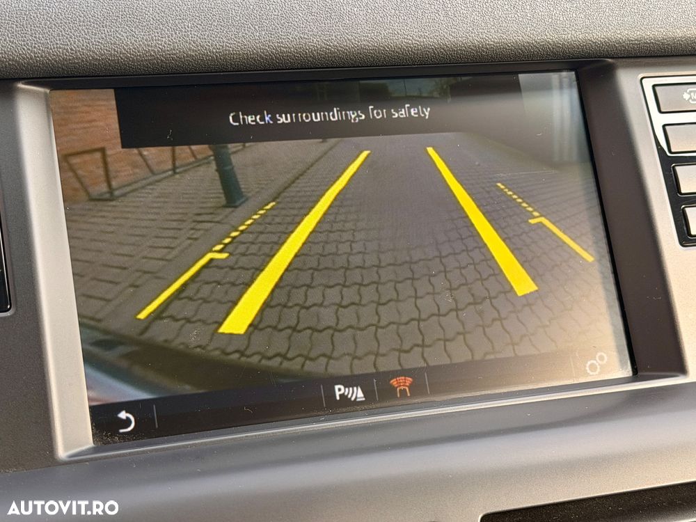 Land Rover Discovery Sport 2.0 l TD4 HSE Luxury Aut. - 15